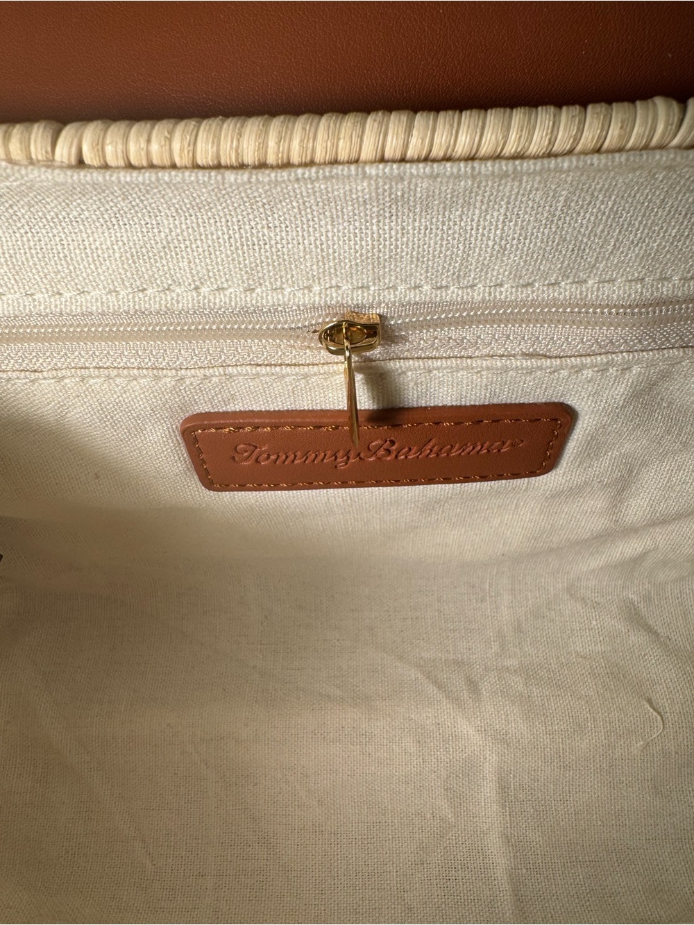 Tommy Bahama Stylish Woven Top-Handle Bag in Tan and Cream - Picture 9 of 11